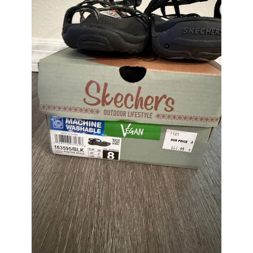 Skechers Reggae Positive Space Women 8 Black Trail Sandals 163595/BLK Vegan NEW